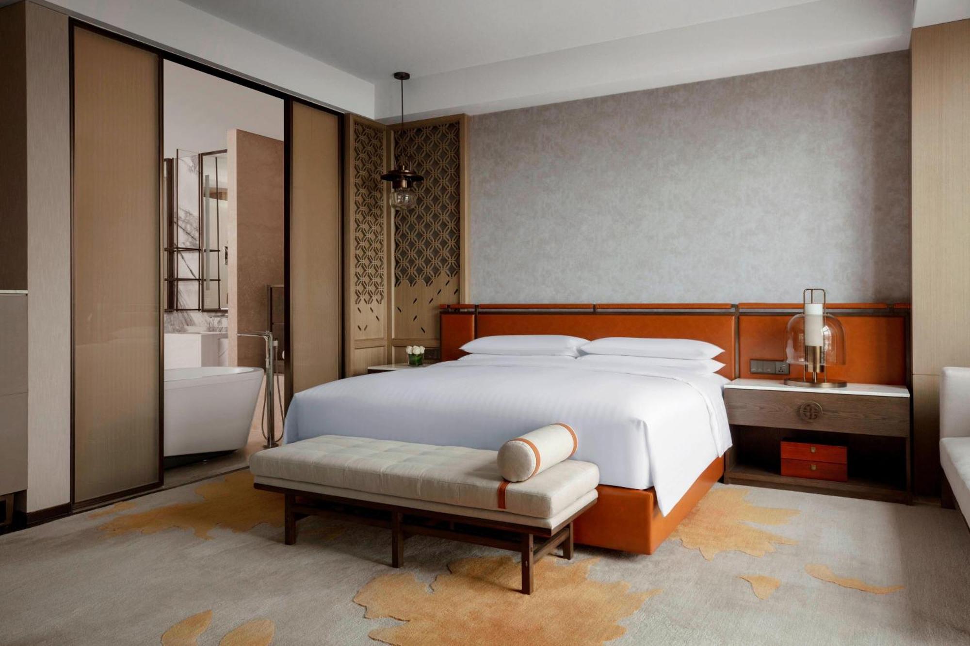 Wuxi Marriott Hotel Lihu Lake Exterior photo