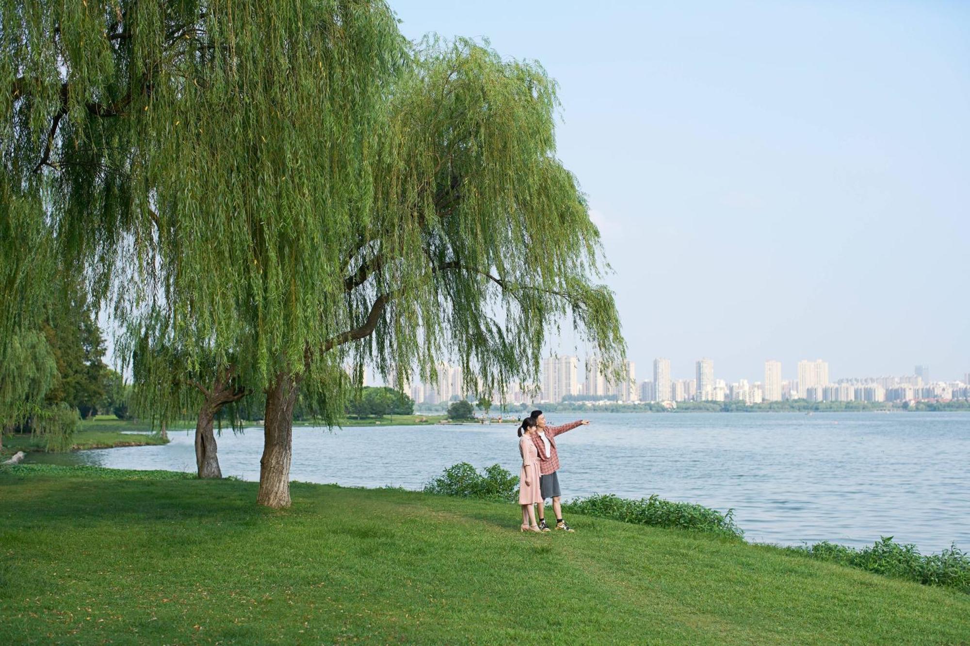 Wuxi Marriott Hotel Lihu Lake Exterior photo